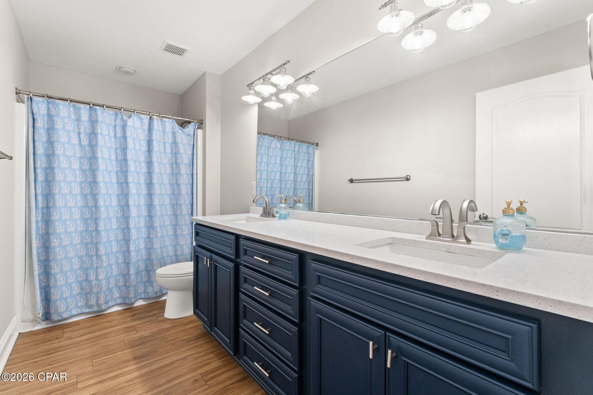 Image 20 For 702 Michigan Avenue