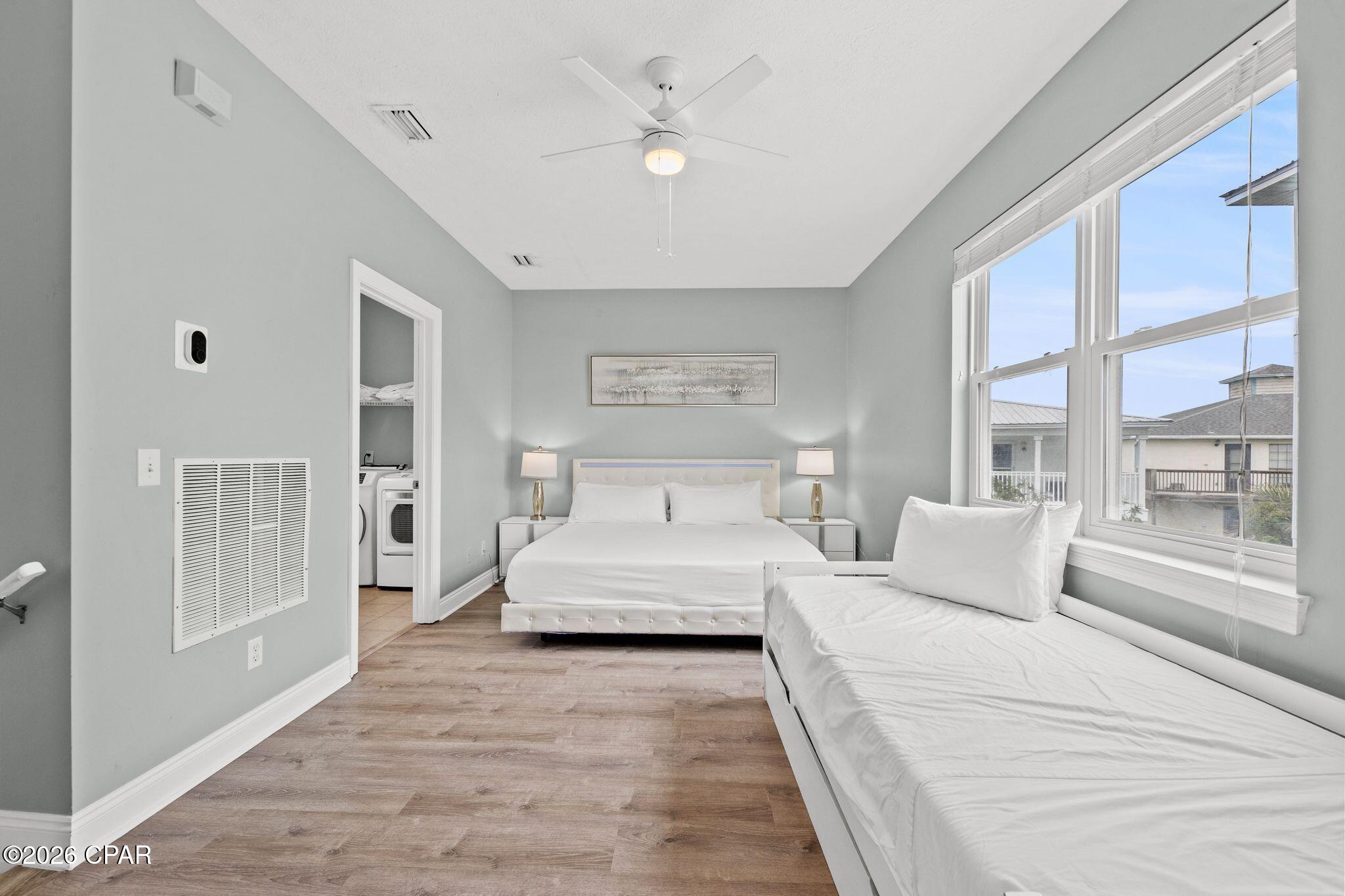 Image 41 For 119 Southfields Road 119 & 121