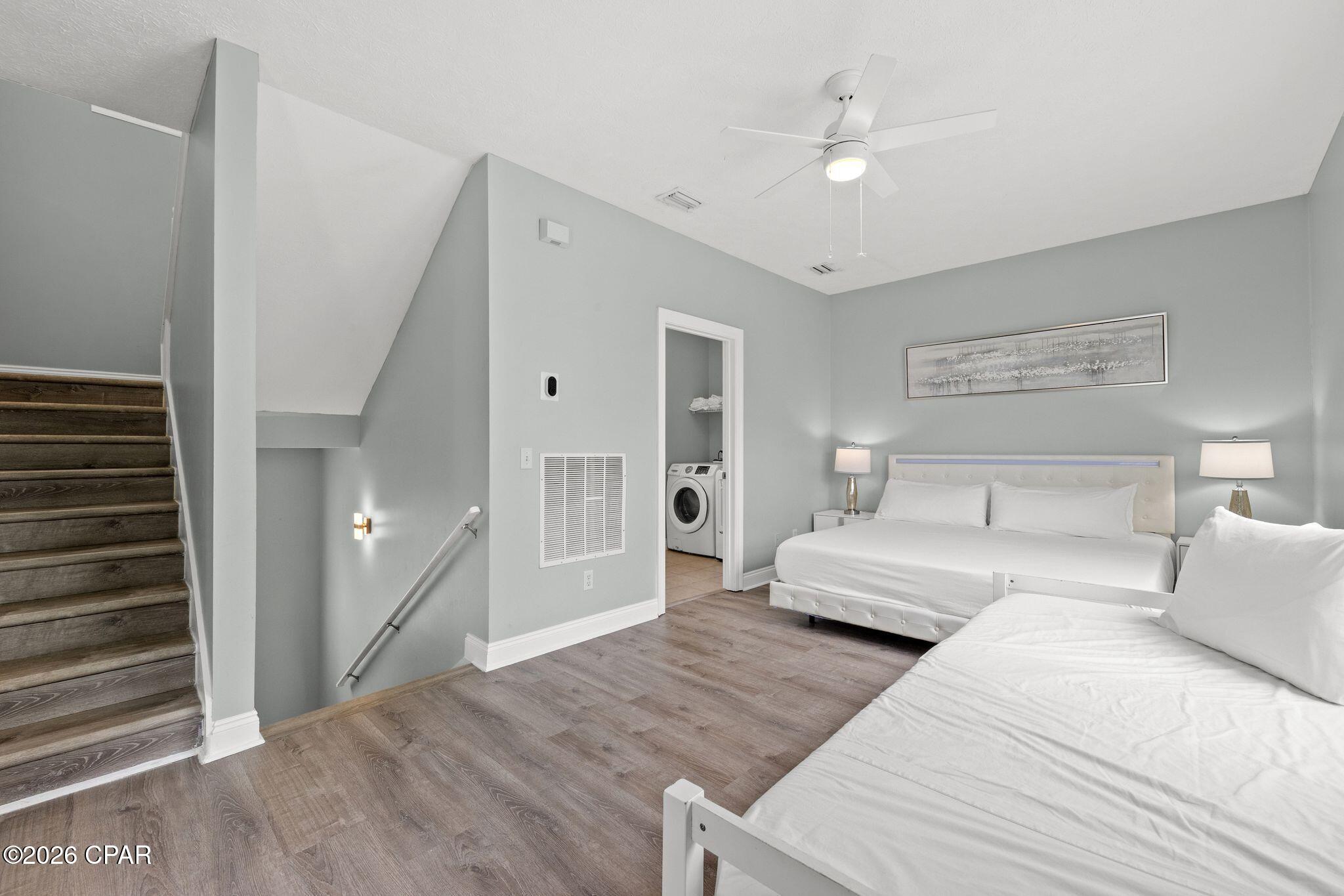 Image 42 For 119 Southfields Road 119 & 121