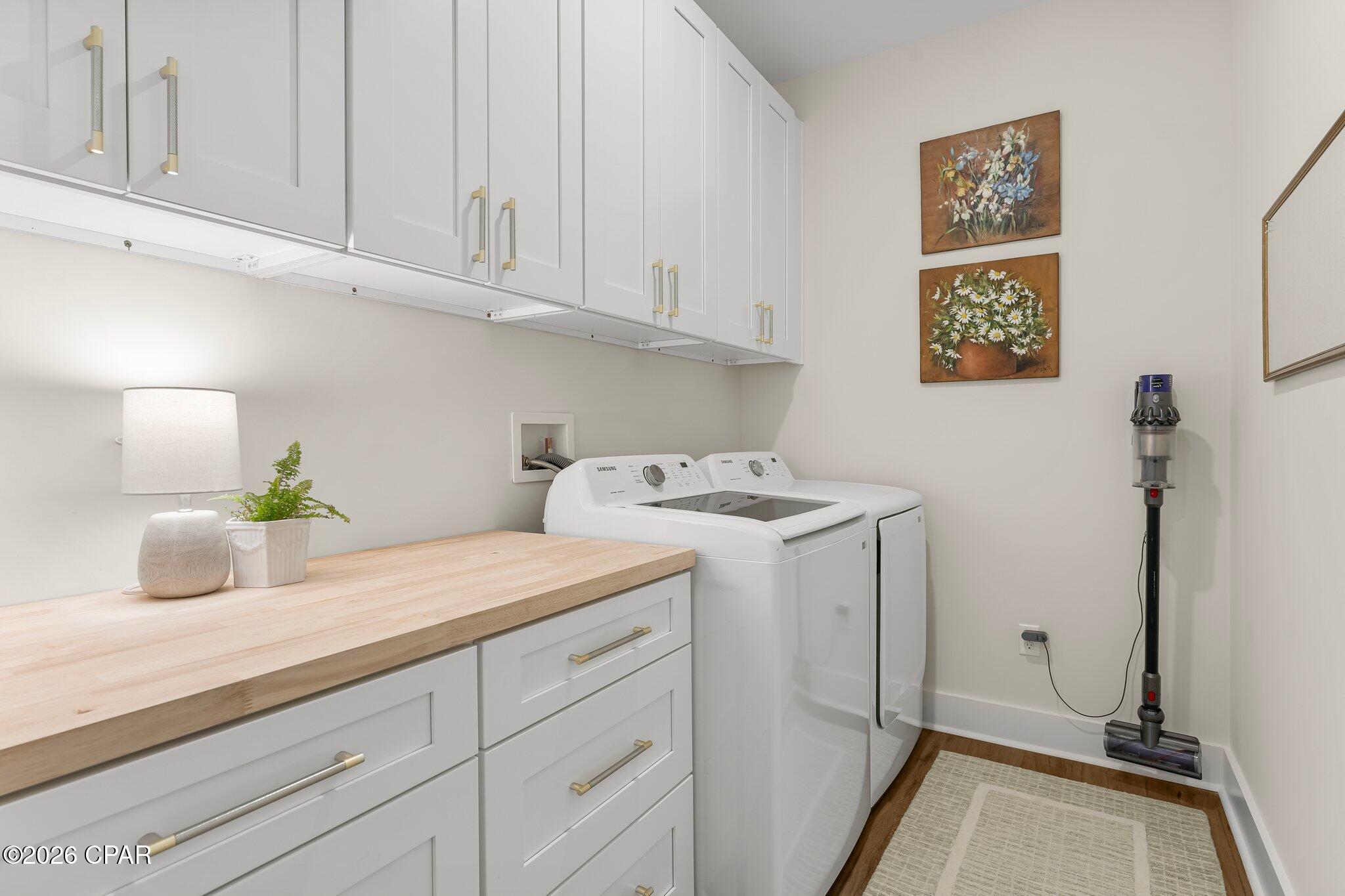 Image 17 For 1663 Rushes Avenue