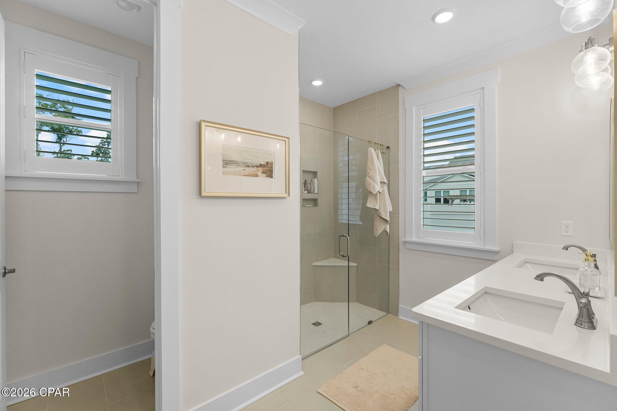 Image 26 For 1663 Rushes Avenue