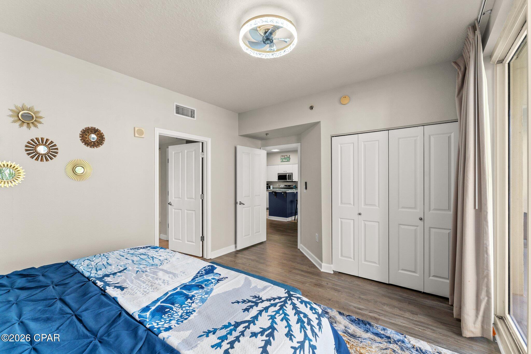 Image 18 For 9900 Thomas Drive 323