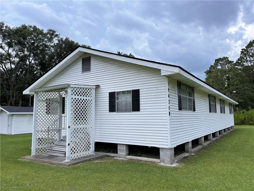 Homes for sale in Covington, LA | 19430 A B Schlumbrecht Rd, Covington, LA 70435 | MLS# 2550286