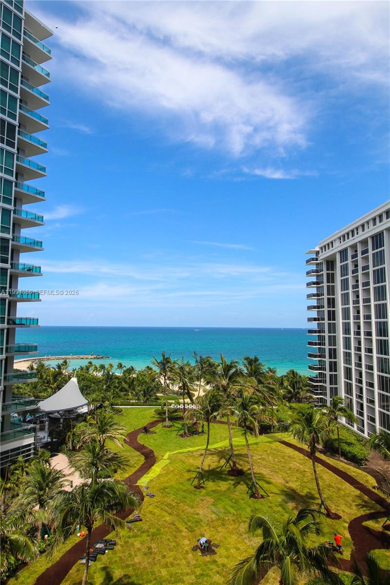 Harbour House Condo