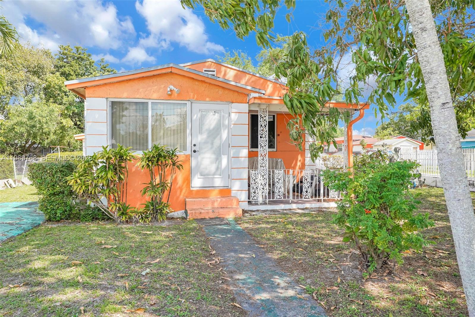 North Miami Ests