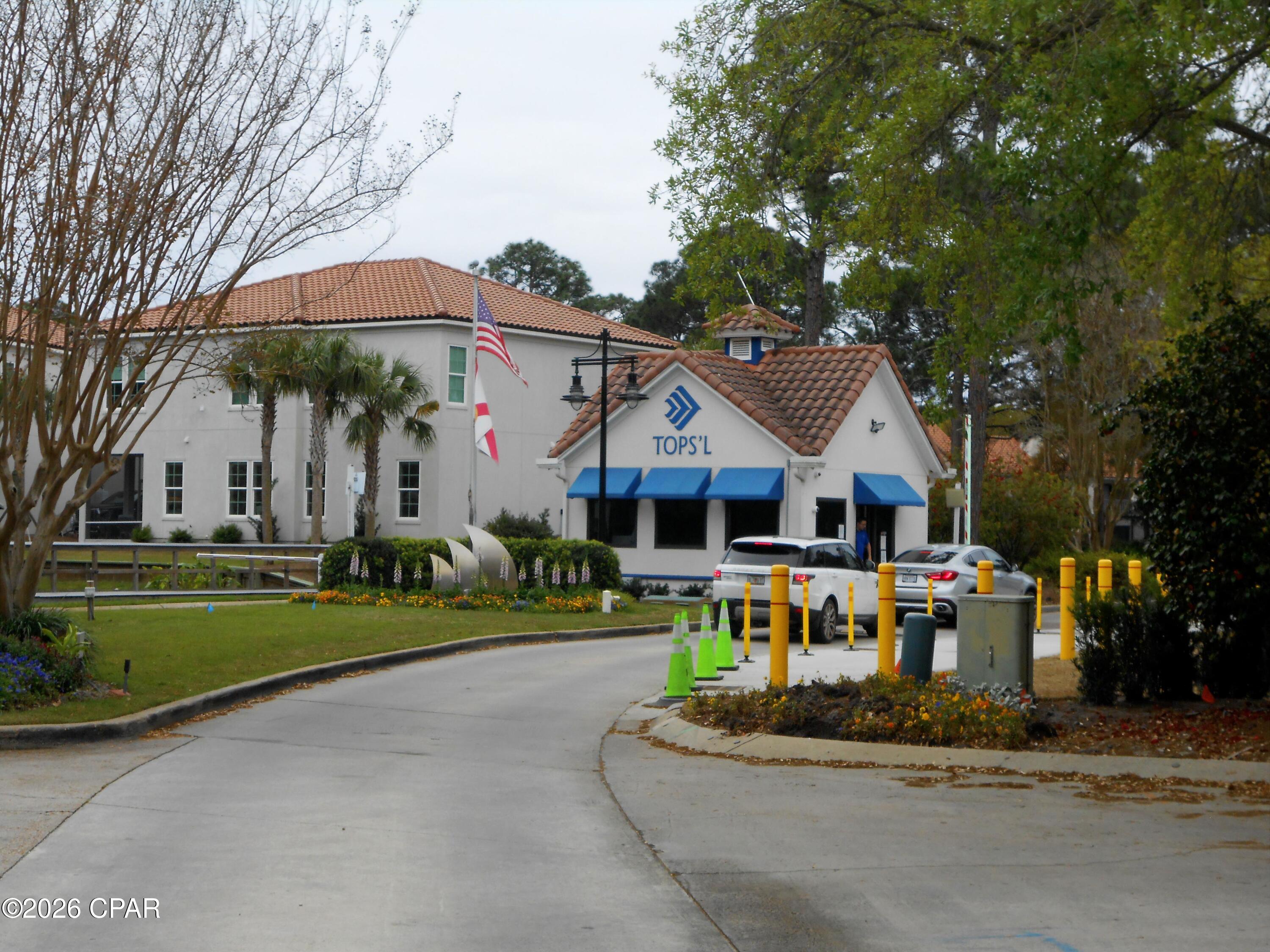 Image 62 For 9011 Us Hwy 98  B705