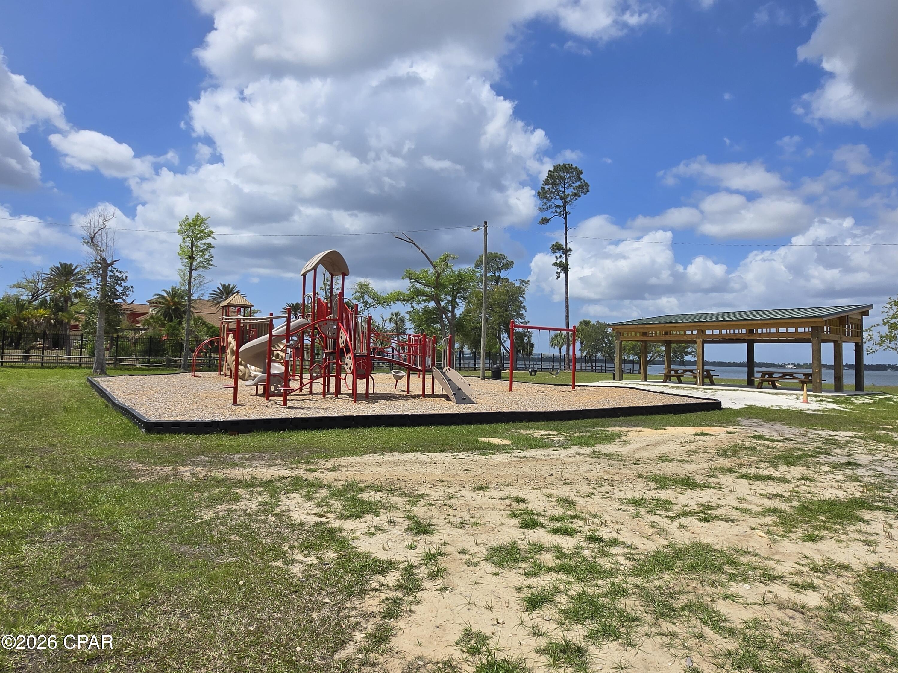 Image 14 For 744 Bay Drive