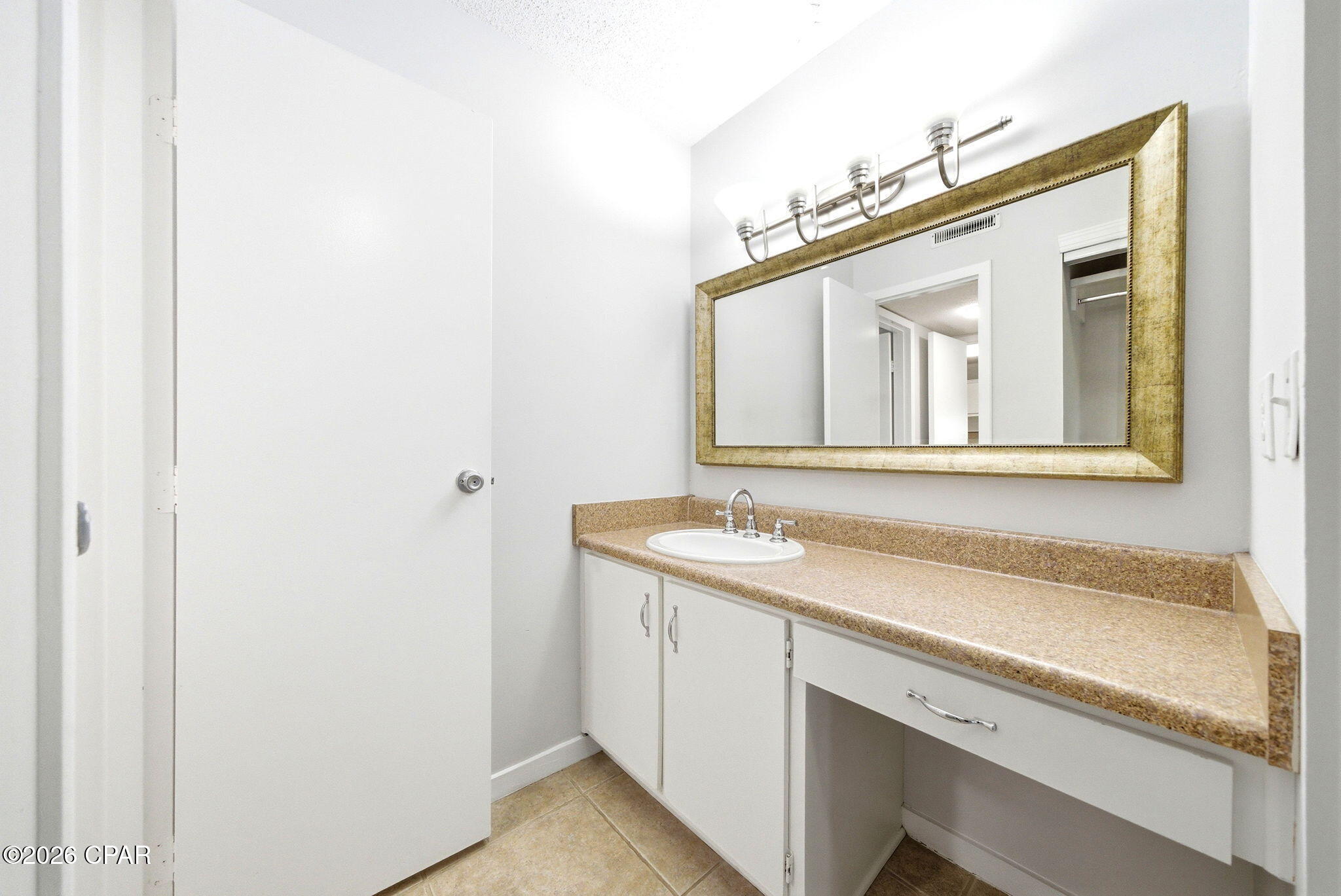 Image 16 For 4725 Bay Point Road 257