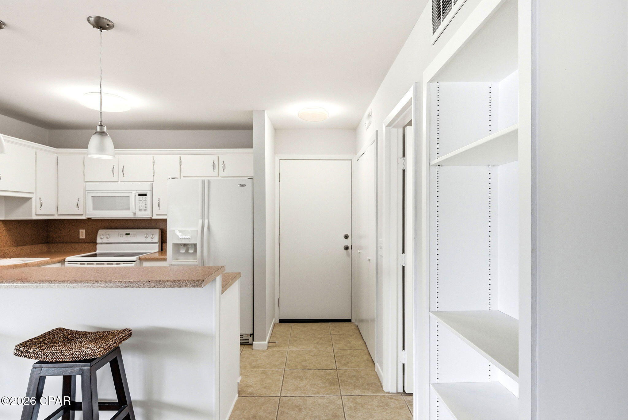 Image 3 For 4725 Bay Point Road 257