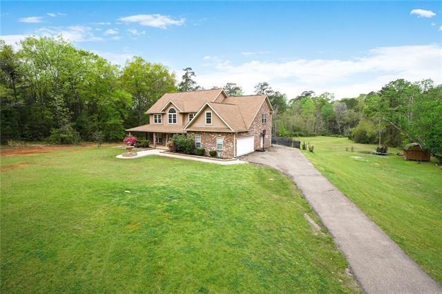Photo 2 of Single family home for sale at 60 Bleu Lake Dr, Covington, LA 70435 | MLS# 2550194 | Listing updated on 2026-09-02