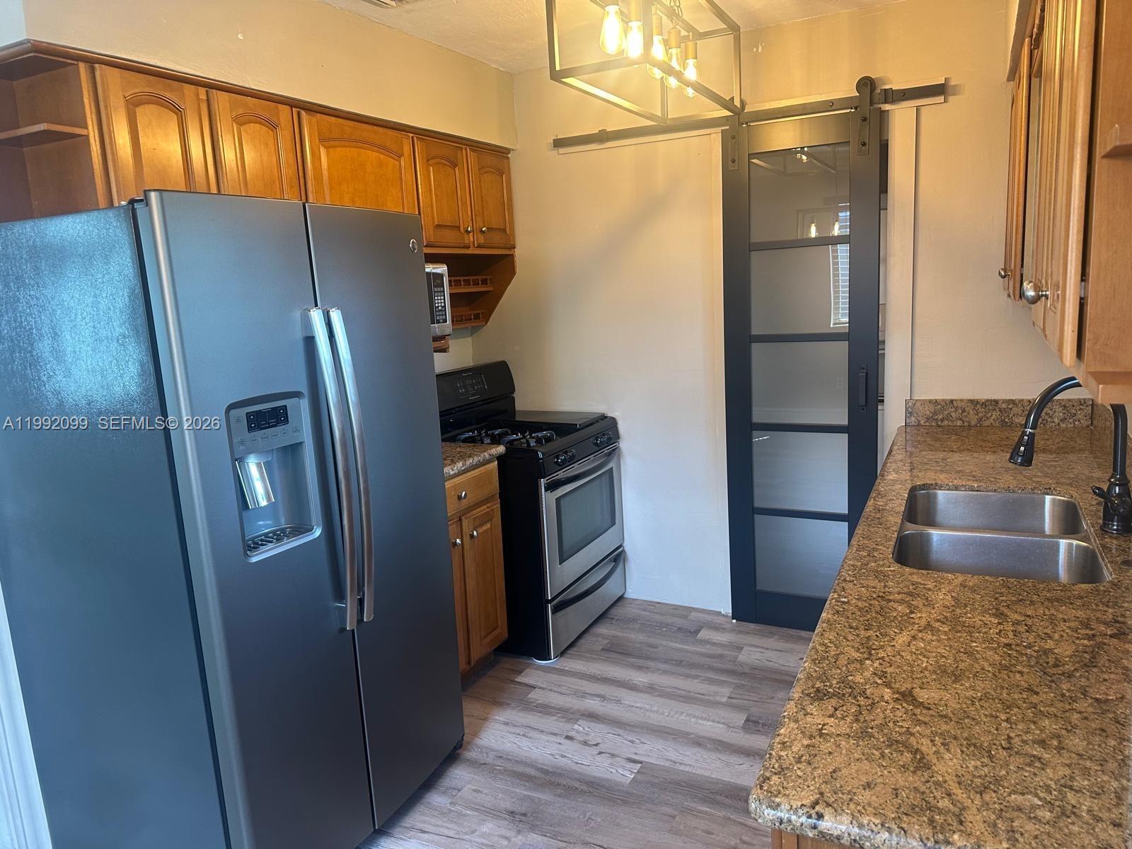 Property photo # 7