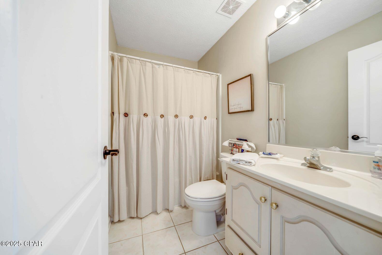 Image 26 For 128 Bonaire Drive