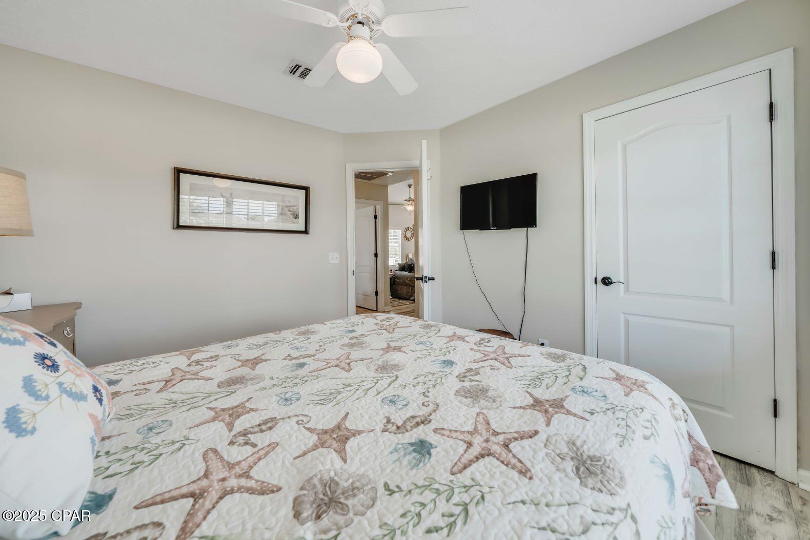 Image 28 For 128 Bonaire Drive