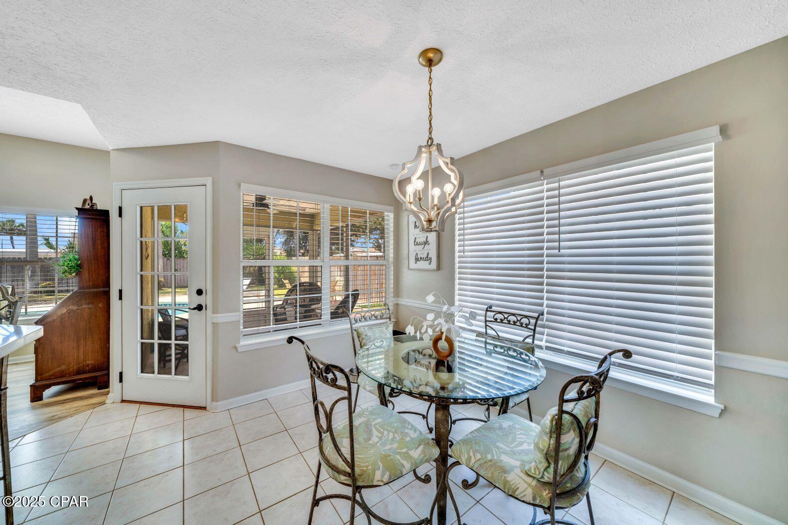 Image 7 For 128 Bonaire Drive