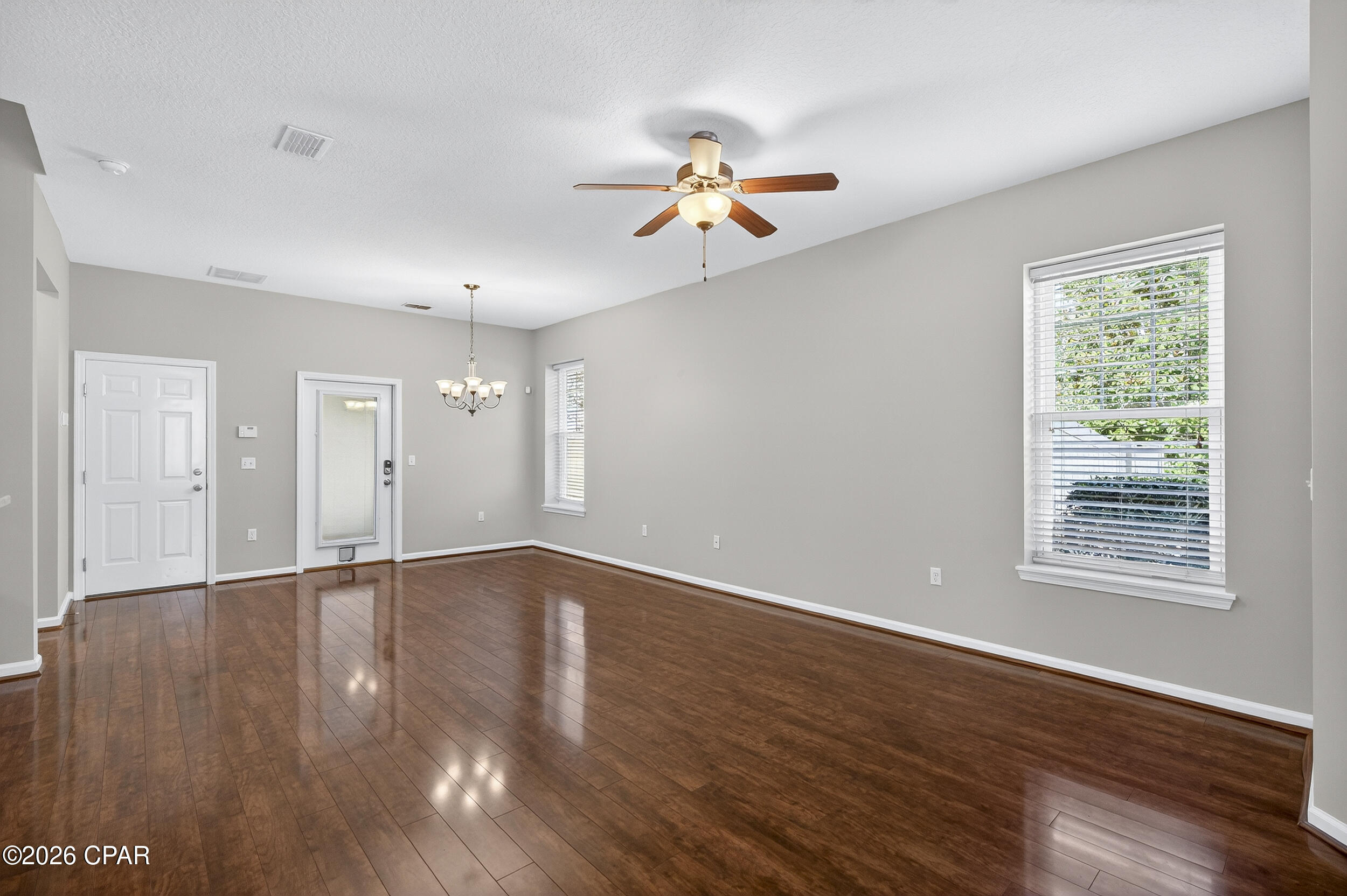 Image 15 For 300 Sand Oak Boulevard