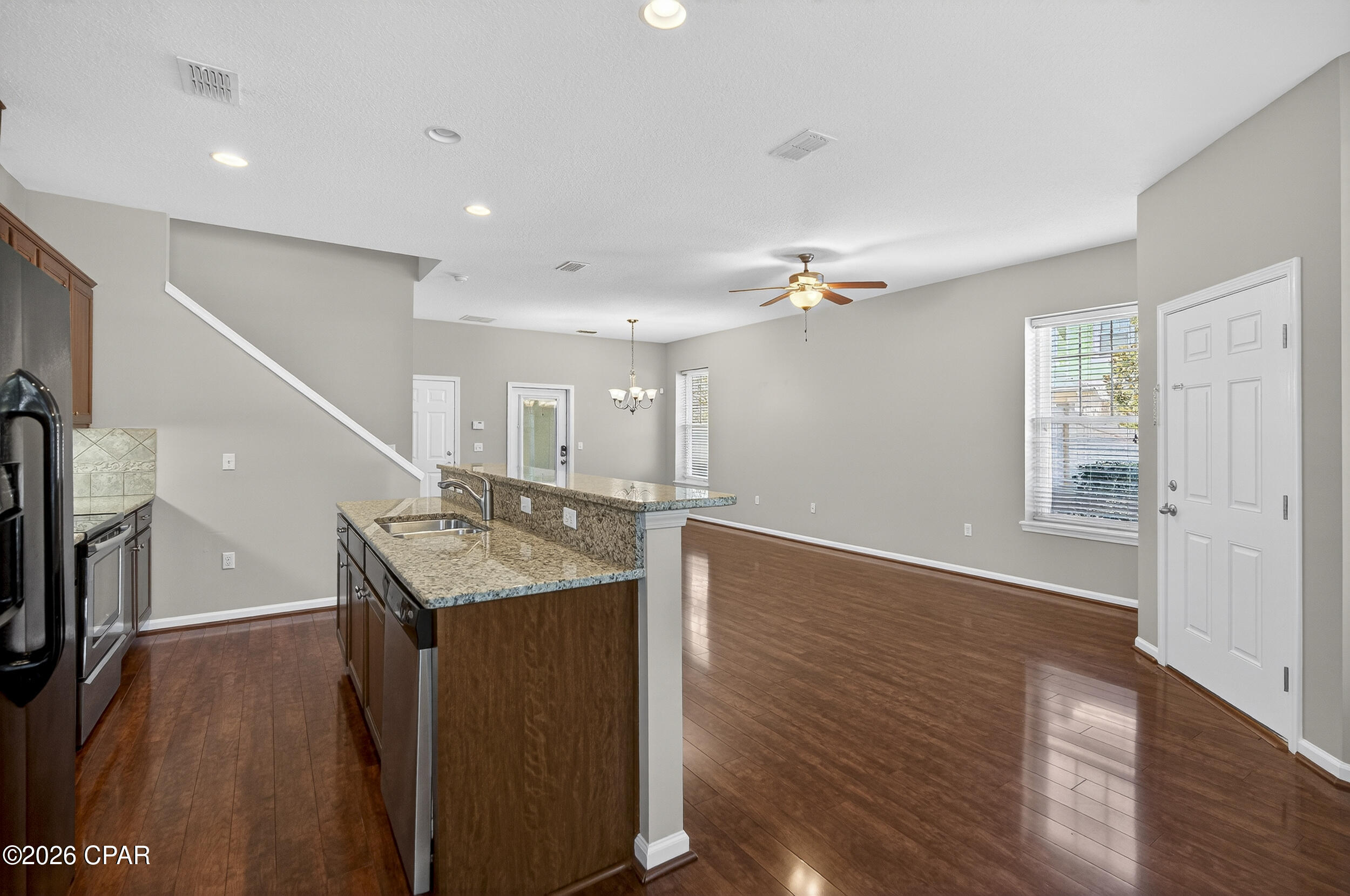 Image 26 For 300 Sand Oak Boulevard