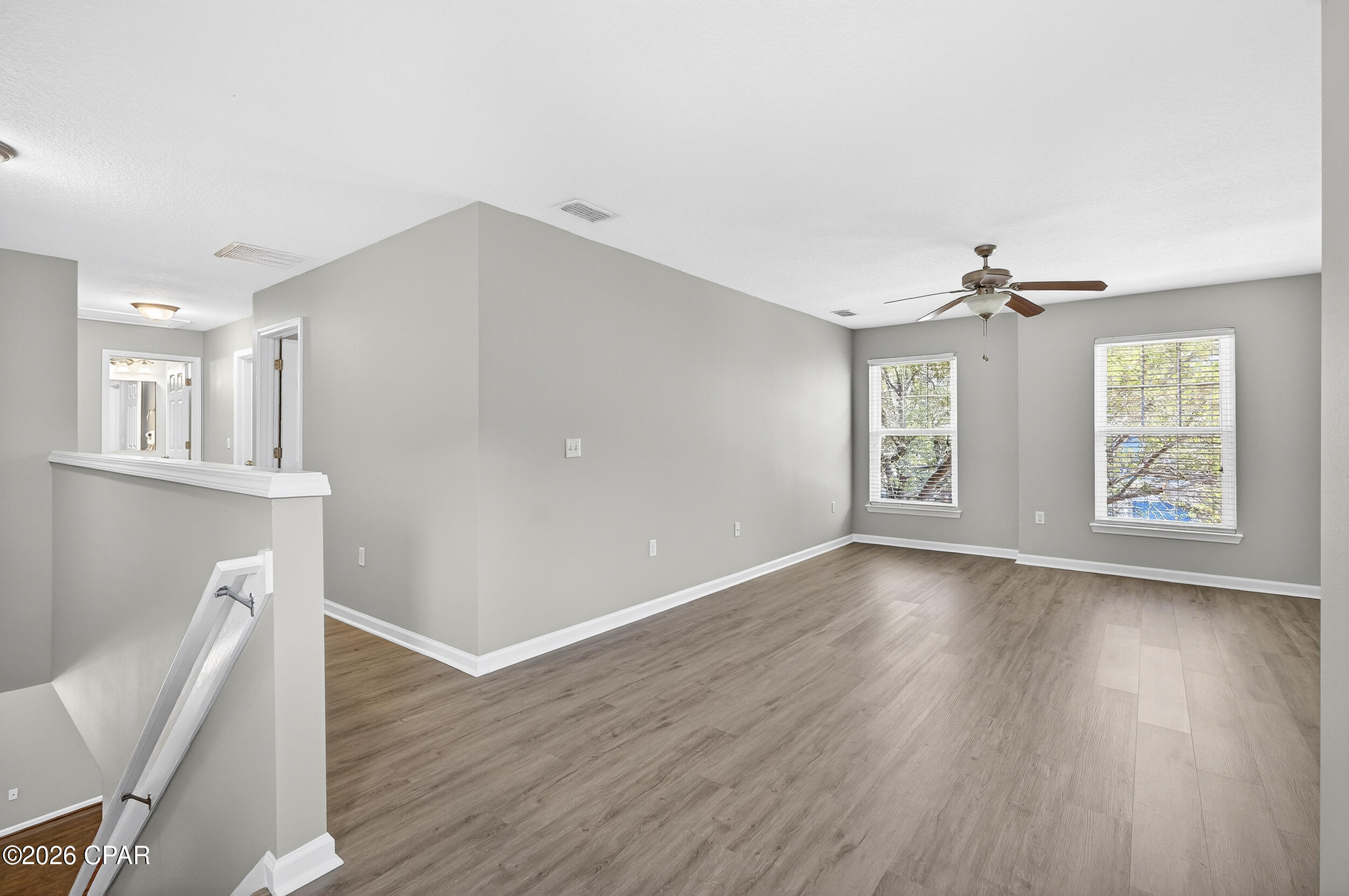 Image 33 For 300 Sand Oak Boulevard