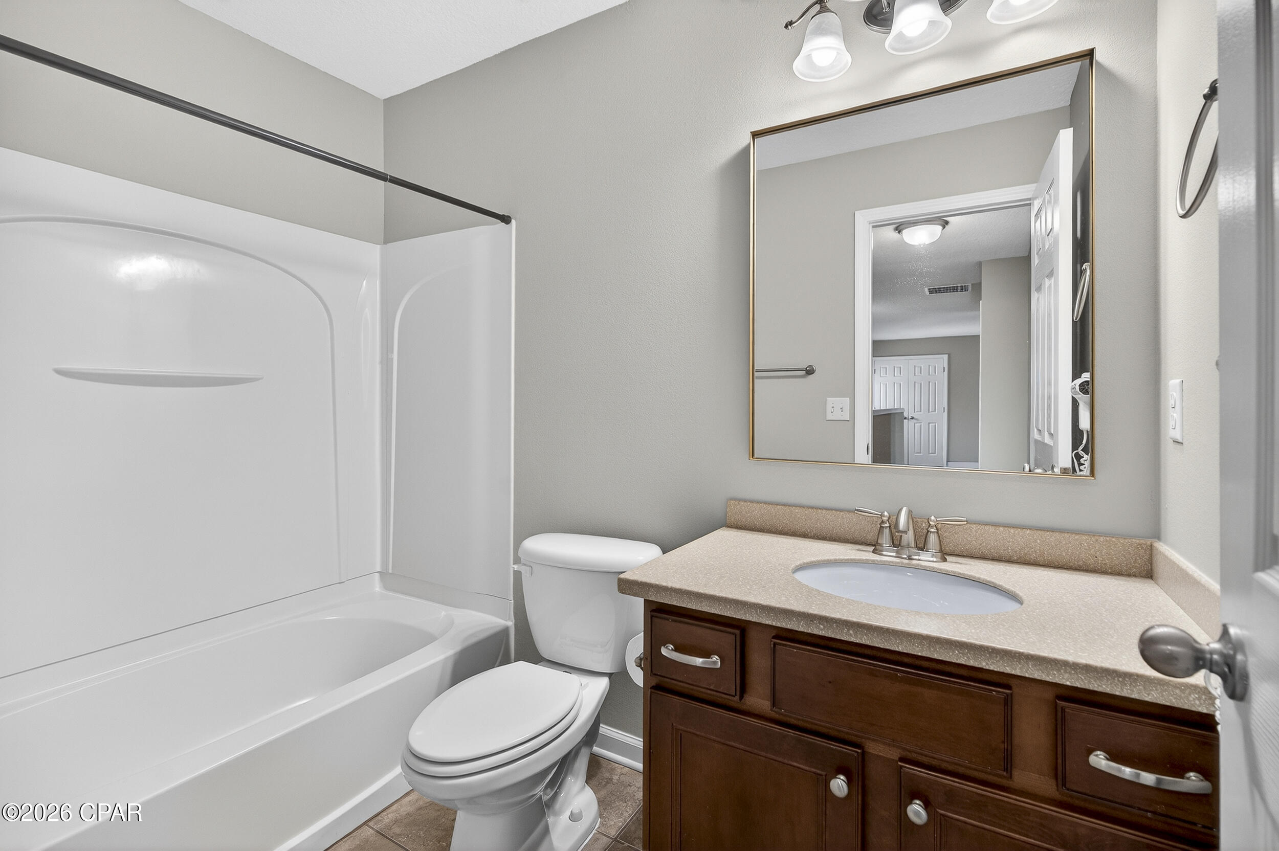 Image 41 For 300 Sand Oak Boulevard