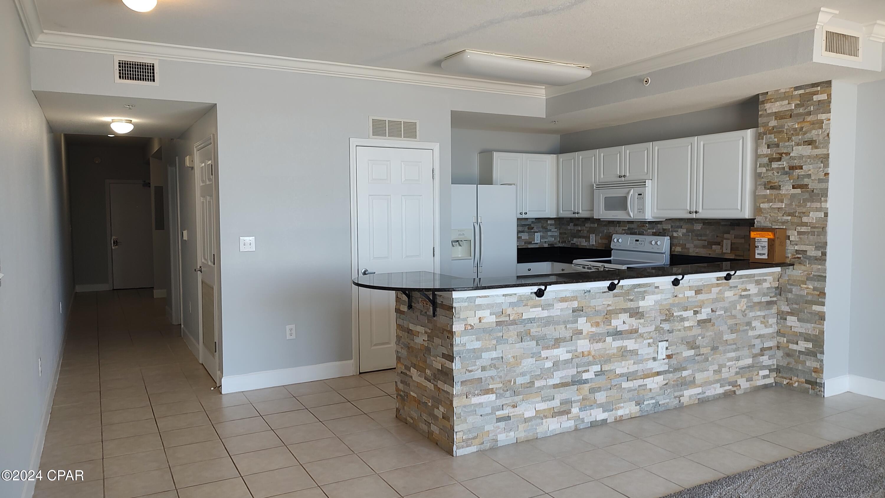 Image 4 For 16819 Front Beach Road 306
