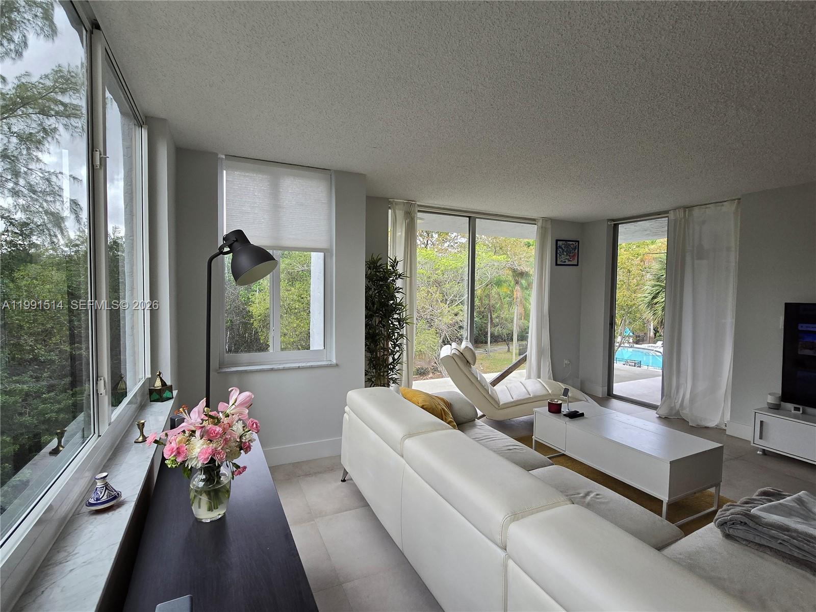 Greynolds Park Club Condo