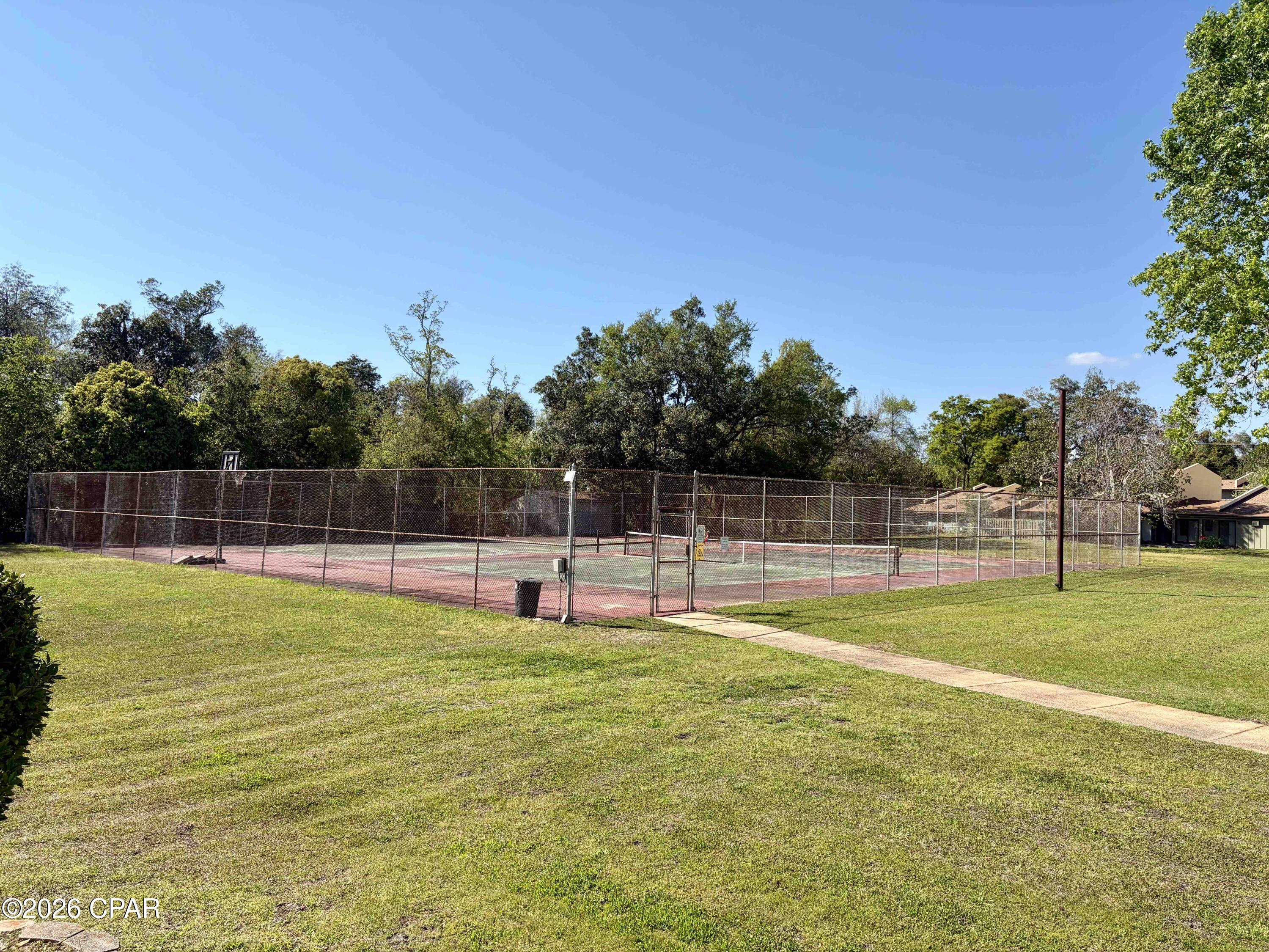 Image 25 For 1025 19th Street 10c