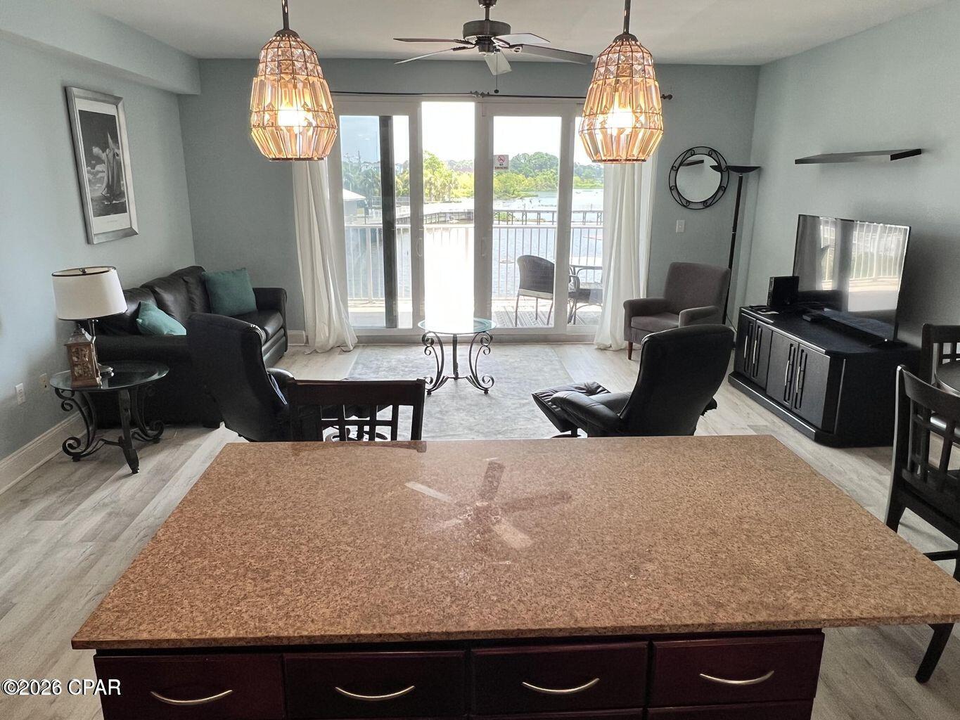 Image 4 For 9902 Thomas Drive 135