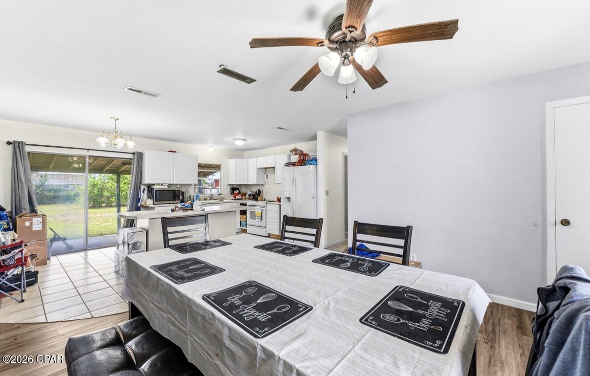 Image 9 For 1206 Colorado Avenue