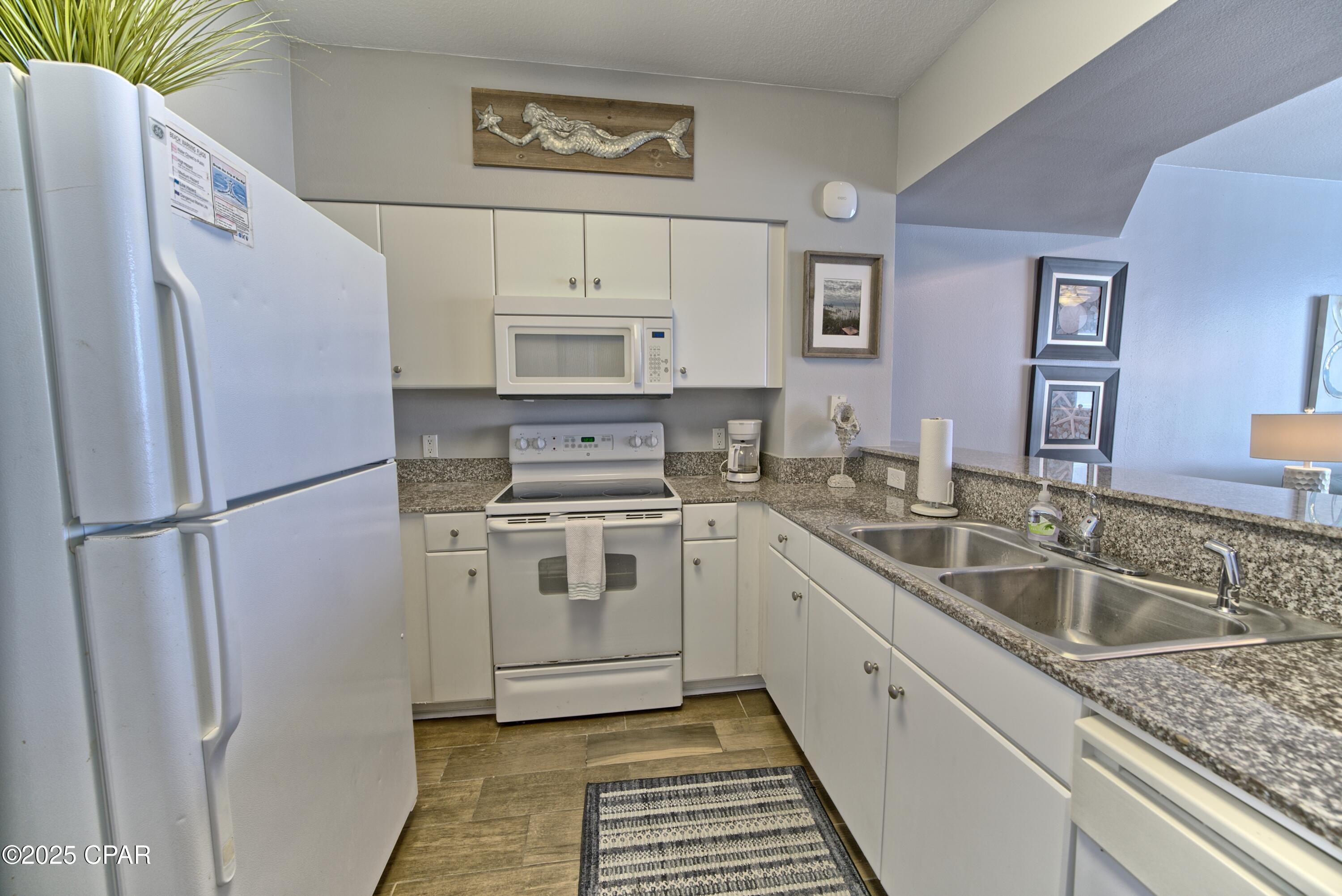 Image 14 For 9900 Thomas Drive 917