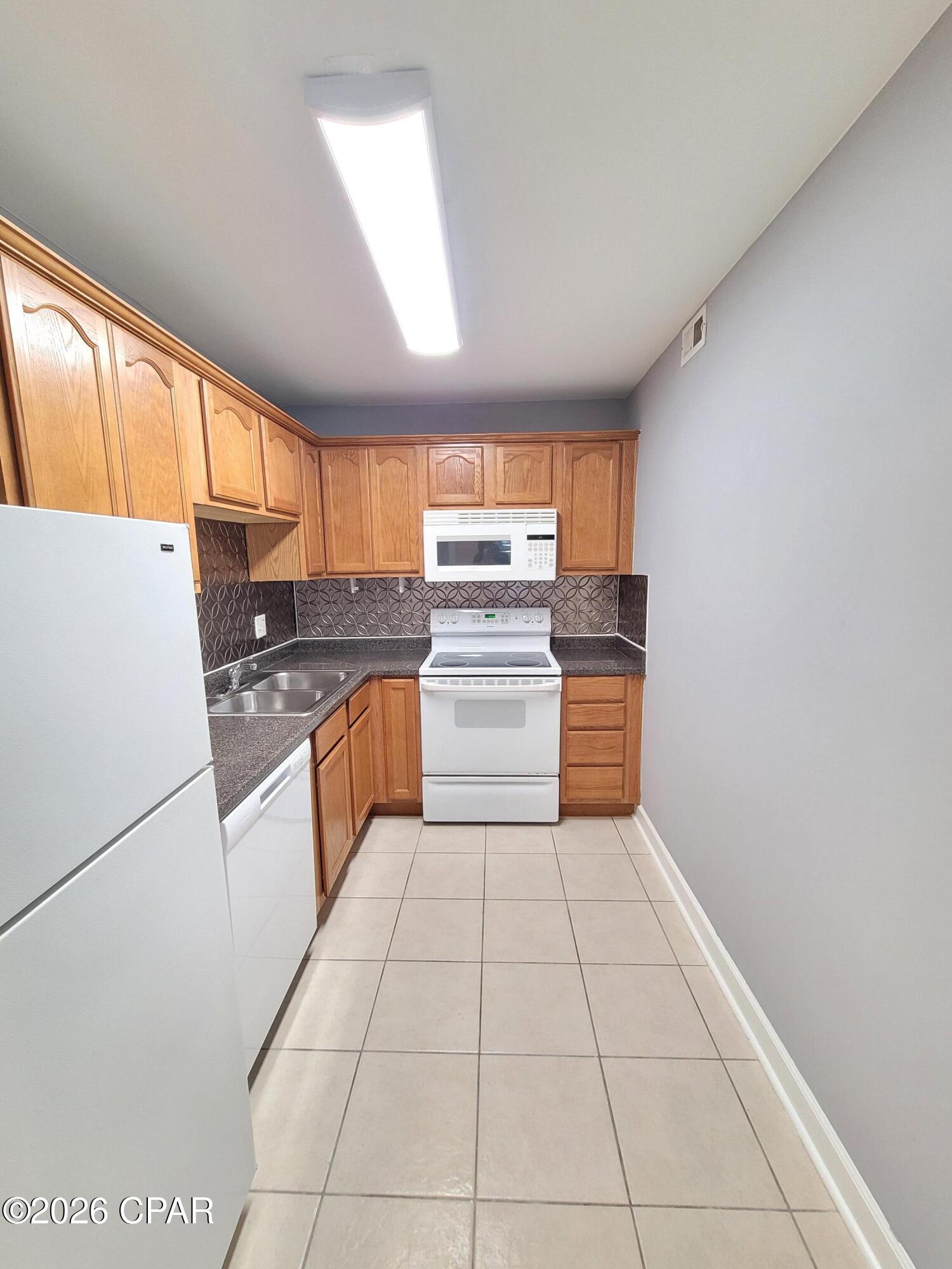 Image 8 For 1301 Beck Avenue 13