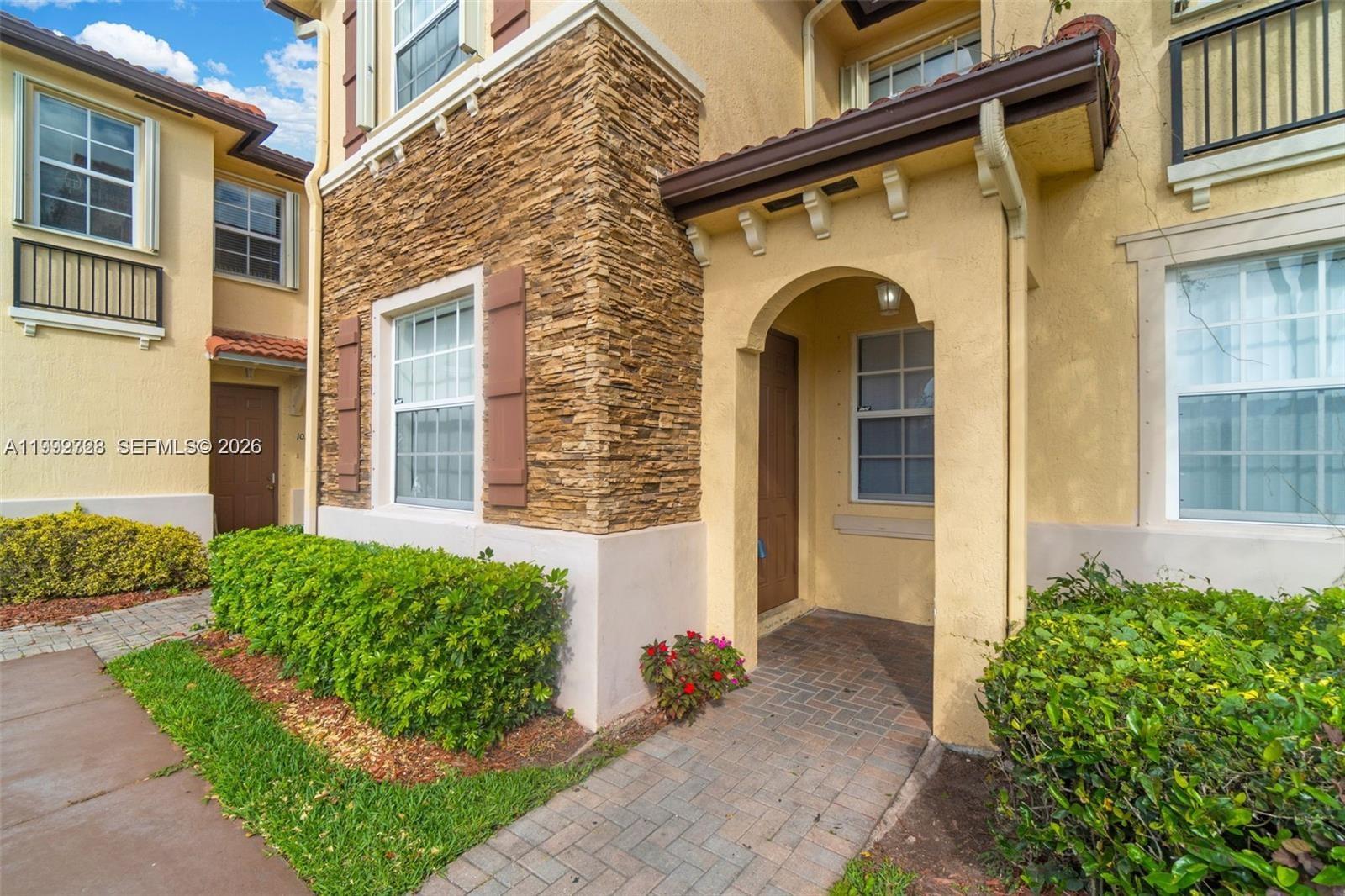 Villas At Carmel Condo No