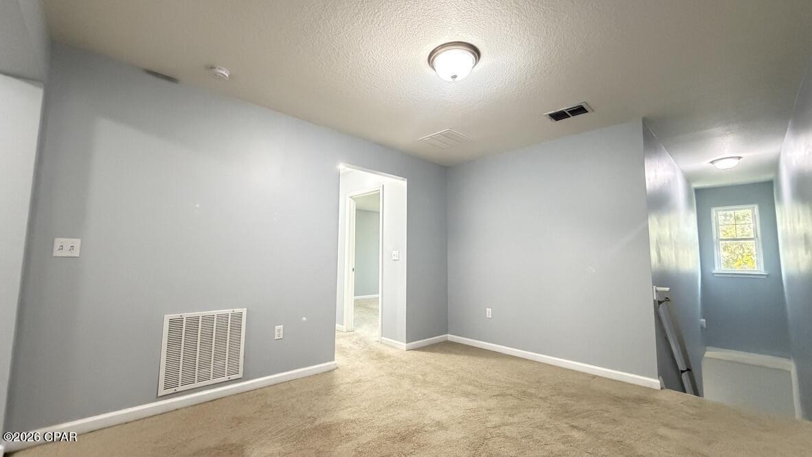 Image 17 For 313 Sand Oak Boulevard