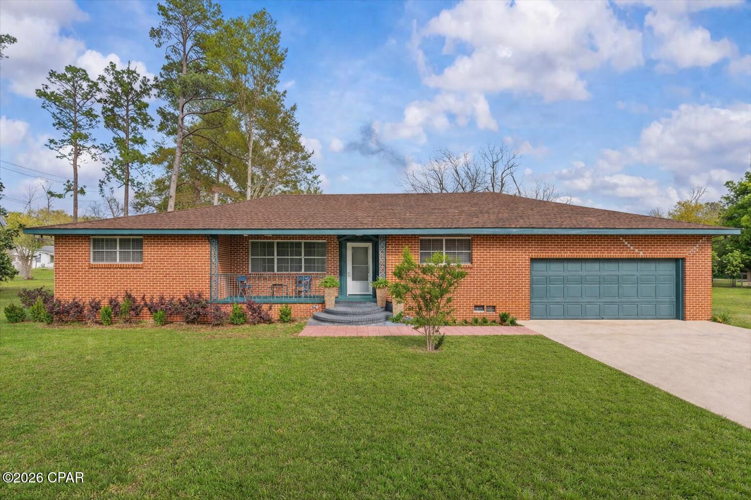 Details for 1021 8th Avenue, Graceville, FL 32440