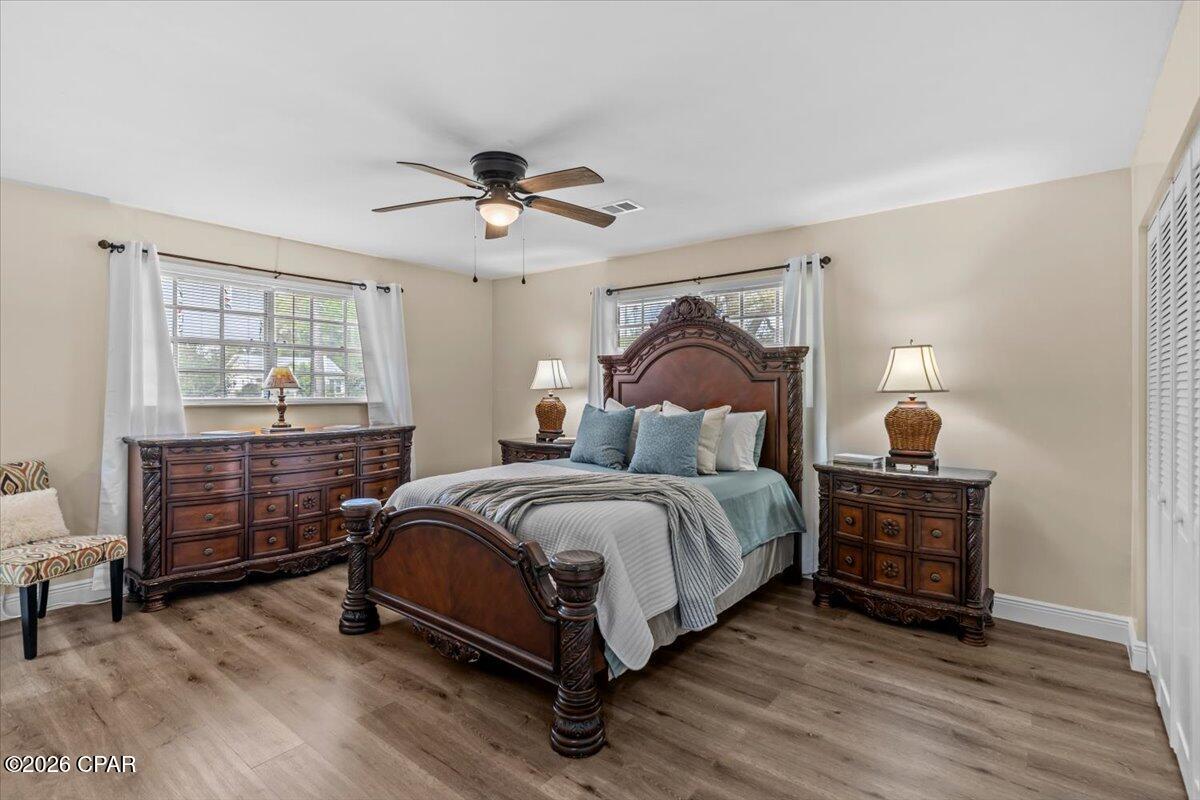 Image 18 For 1021 8th Avenue