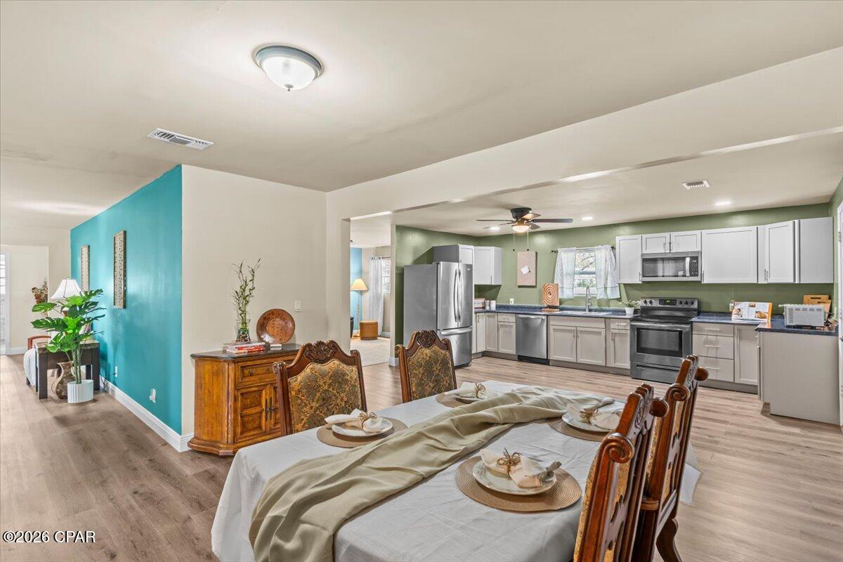 Image 8 For 1021 8th Avenue