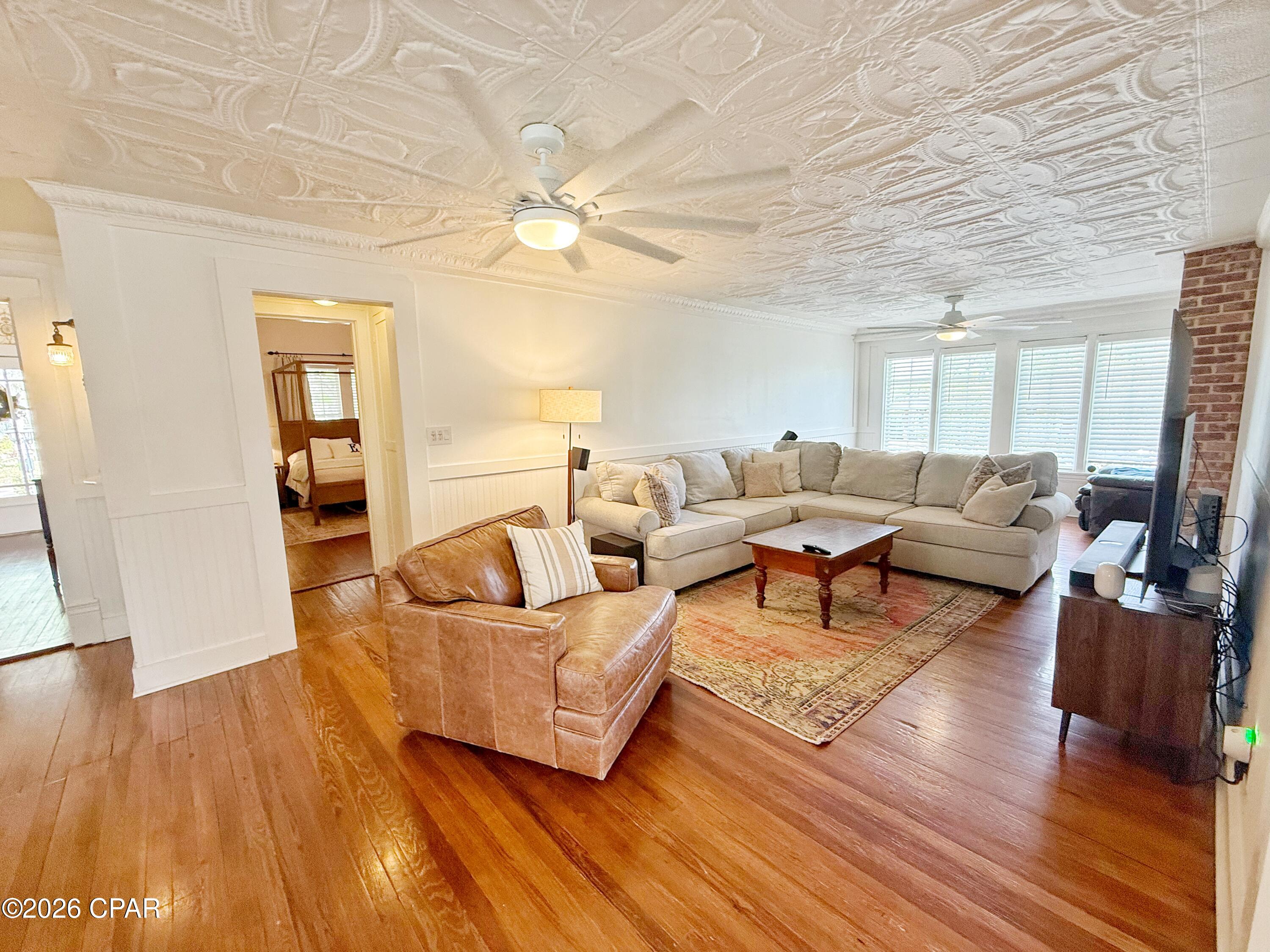 Image 20 For 4473 Putnam Street