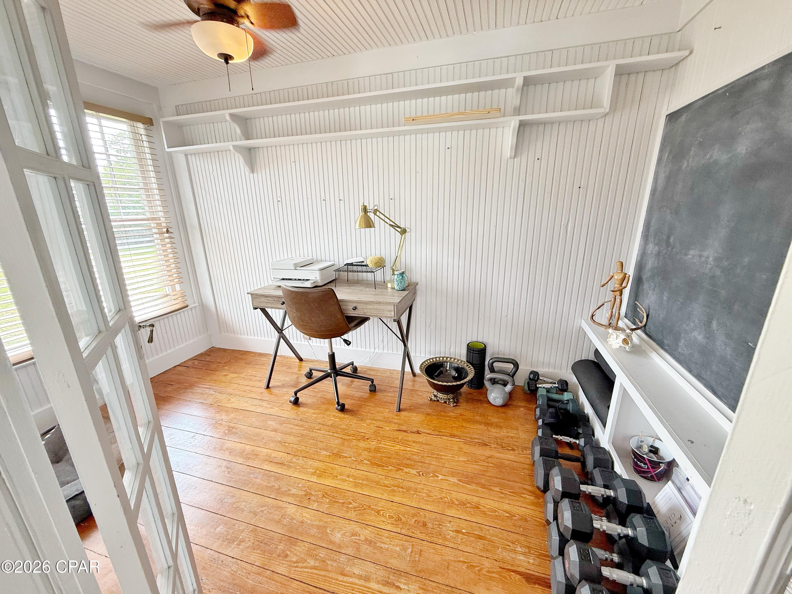 Image 31 For 4473 Putnam Street