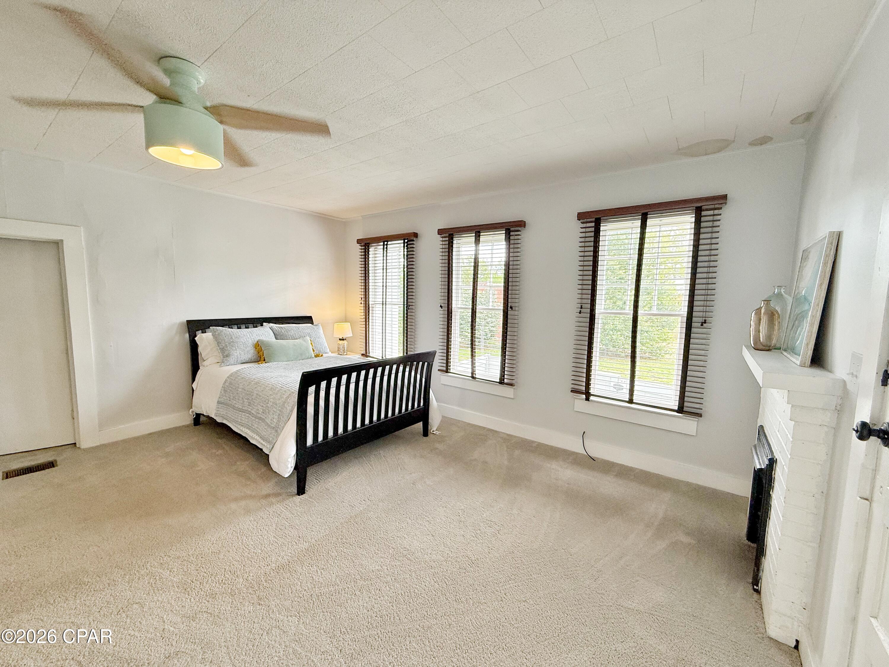 Image 34 For 4473 Putnam Street