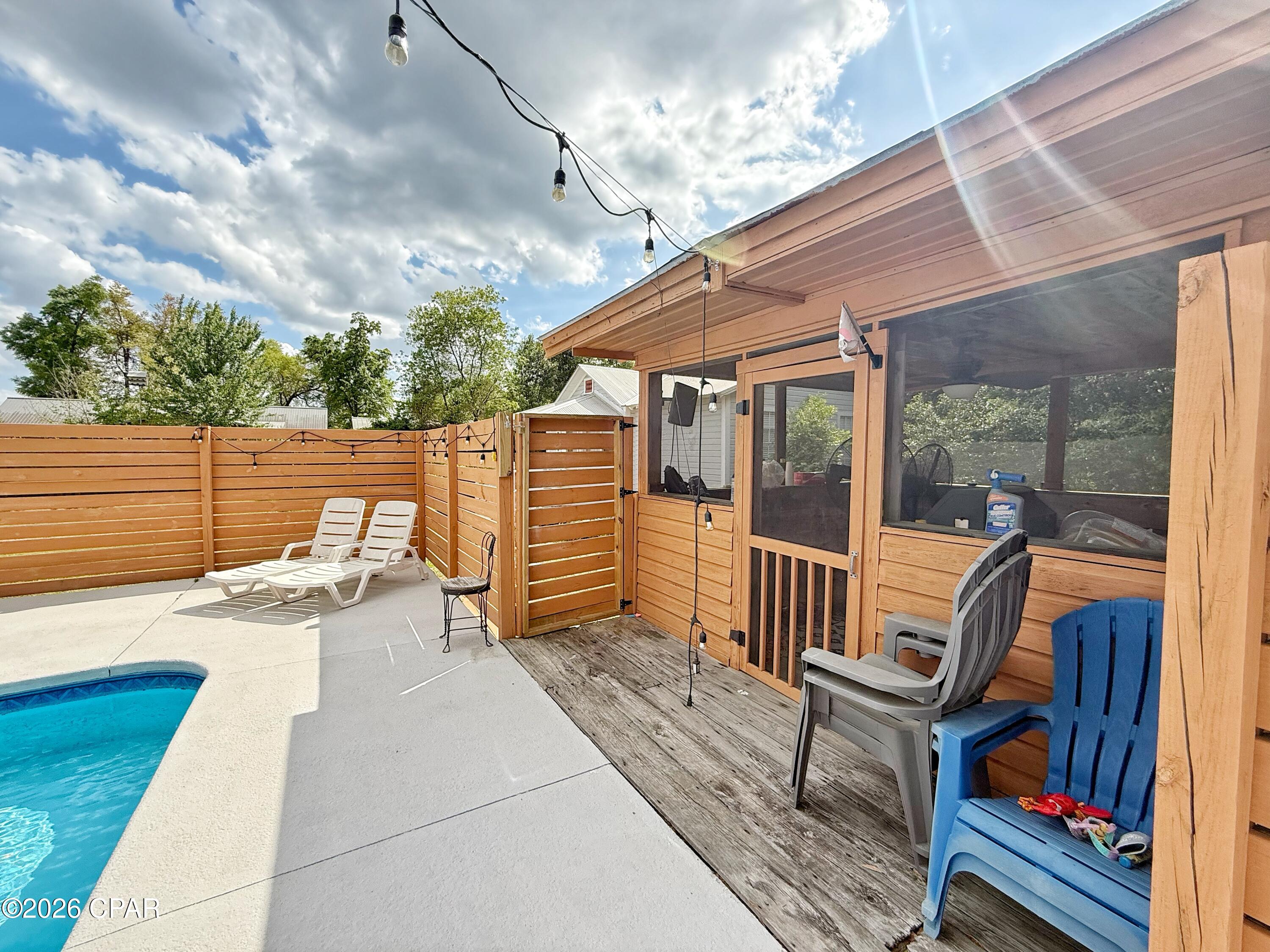 Image 39 For 4473 Putnam Street