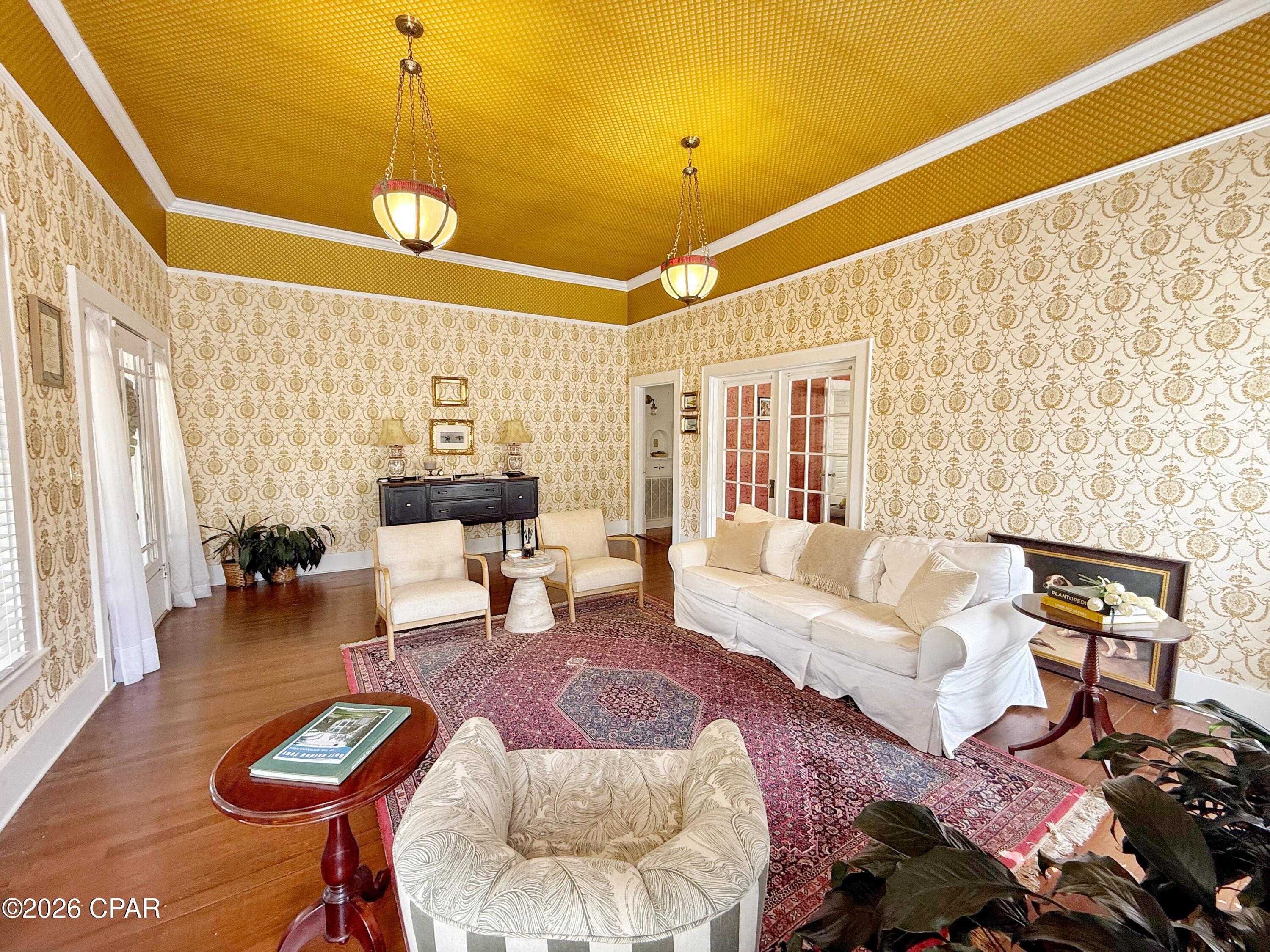 Image 8 For 4473 Putnam Street