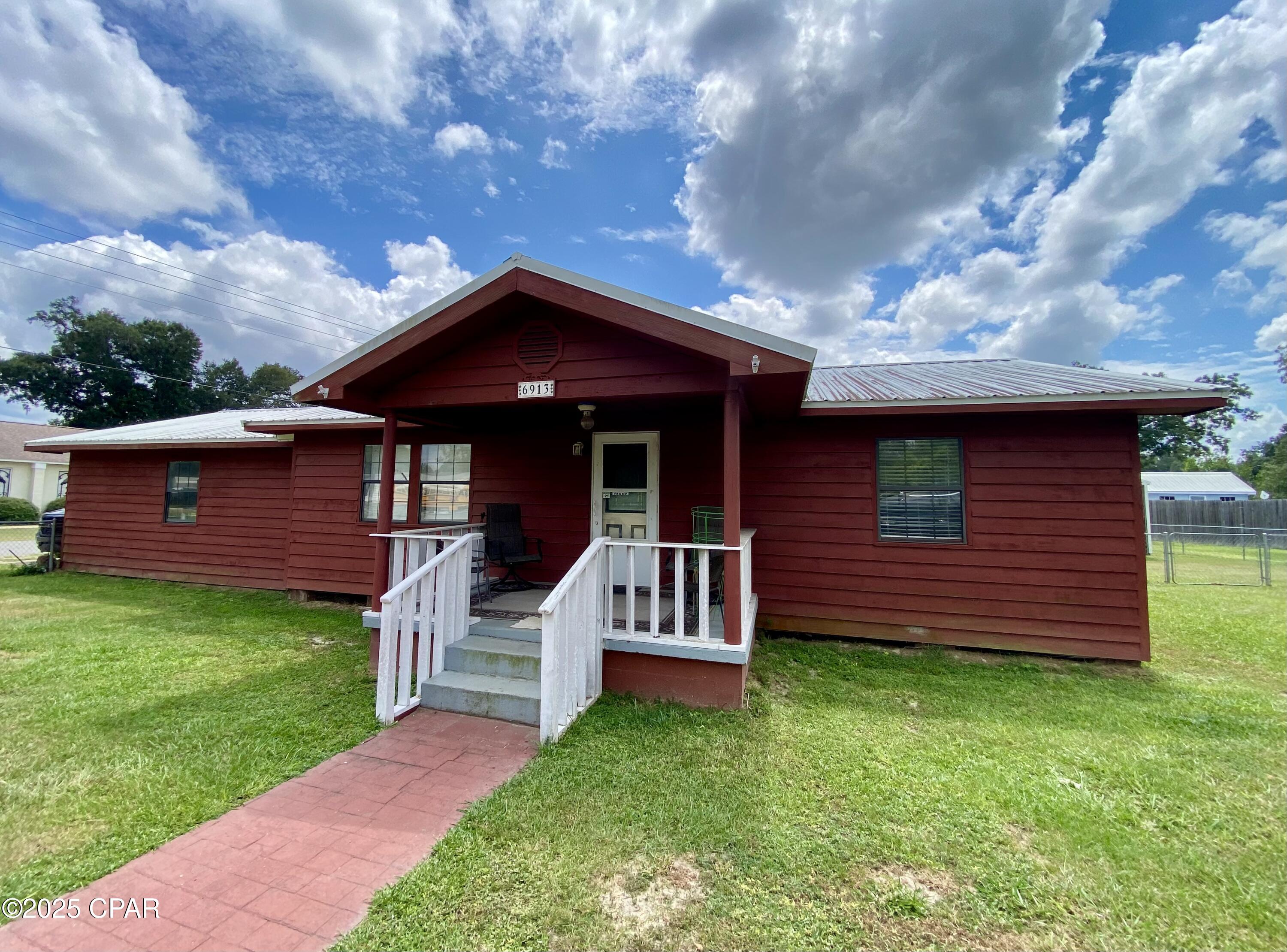 Details for 6913 Broadway Street, Grand Ridge, FL 32442