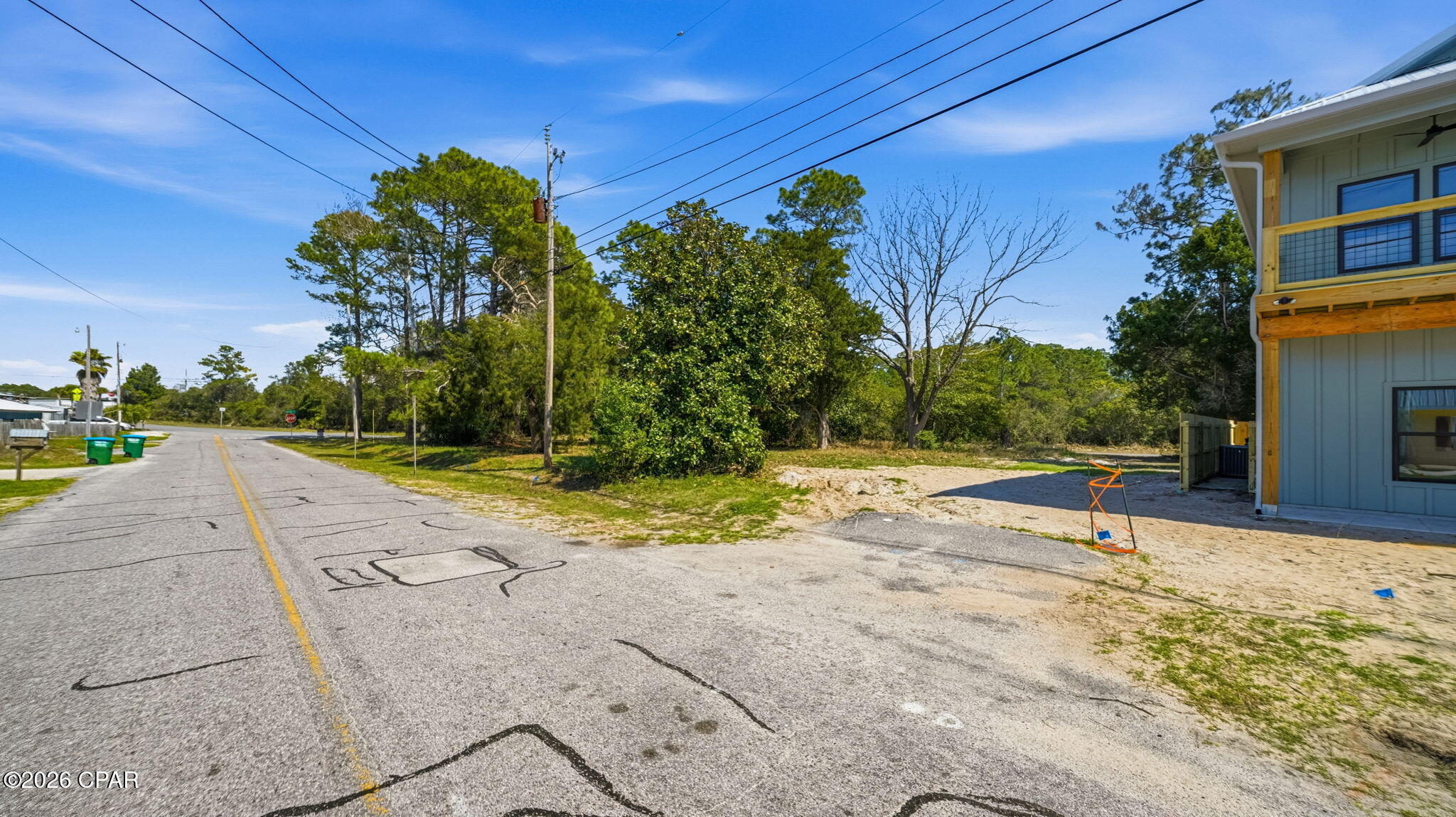 Image 8 For 321 Deluna Place
