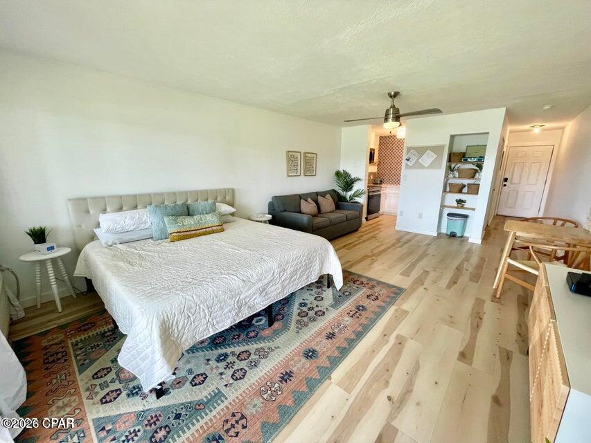 Image 8 For 301 Lullwater Drive 285