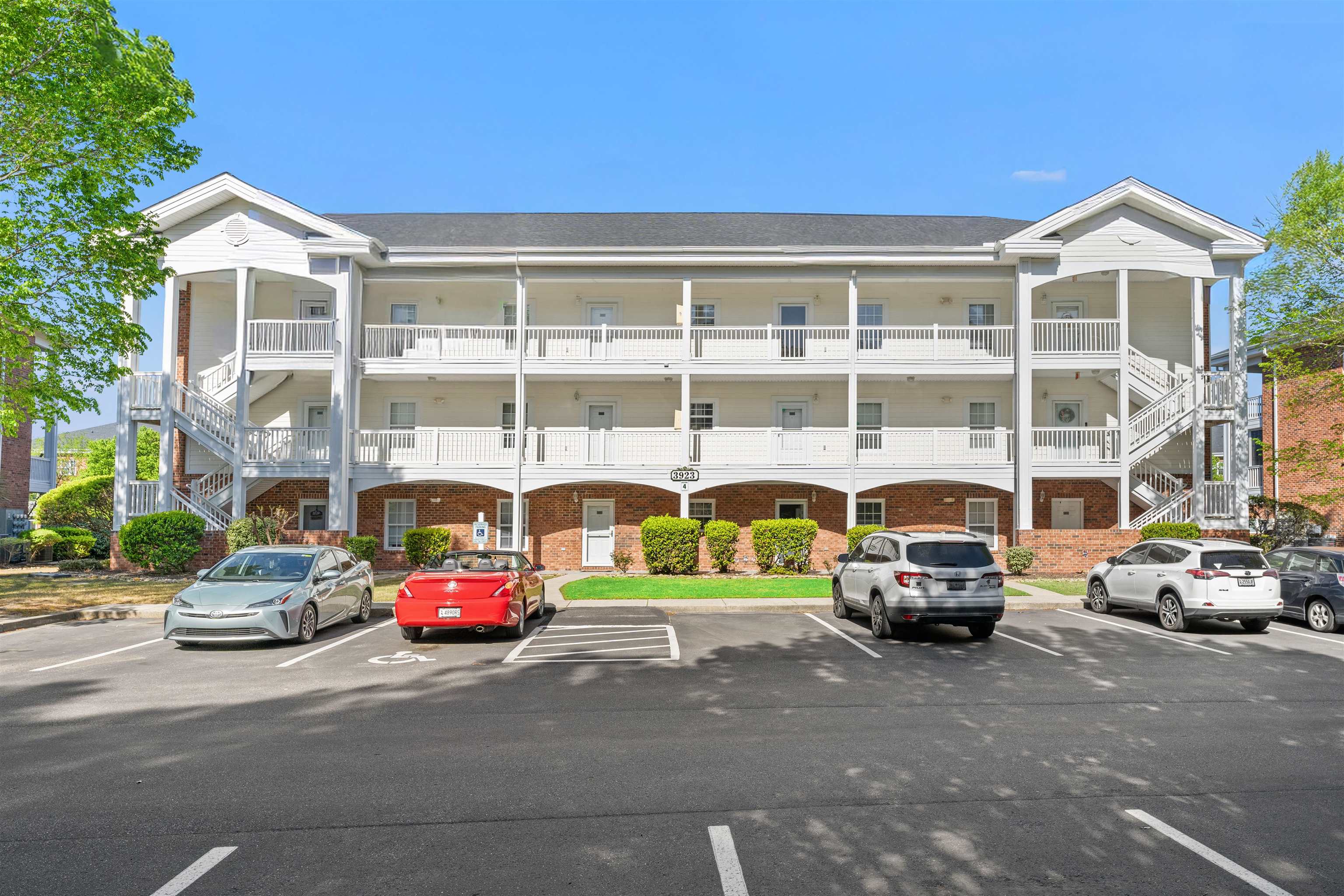 3923 Gladiola Ct. UNIT #303 Myrtle Beach, SC 29588