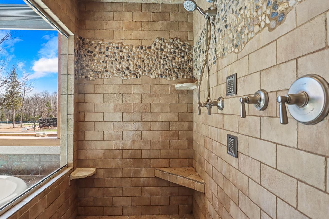 Pelican Lake Property 701 Hwy 45 Photo 22