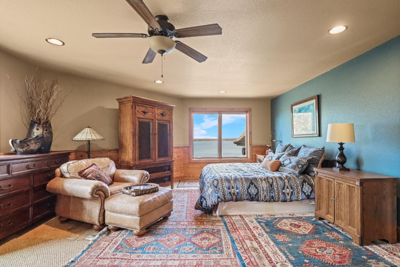 Pelican Lake Property 701 Hwy 45 Photo 33