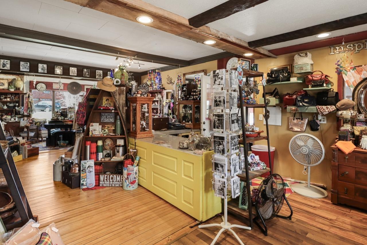 Pelican Lake Property 701-703 Hwy 45 Photo 66