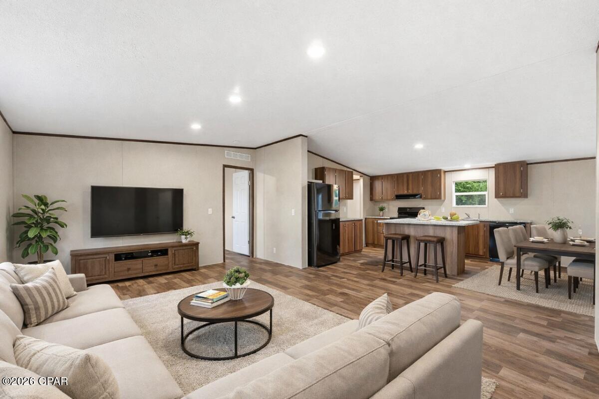 Image 4 For 316 Detroit Avenue