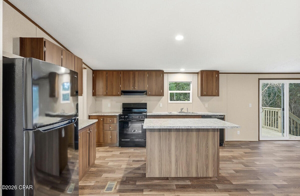 Image 6 For 316 Detroit Avenue