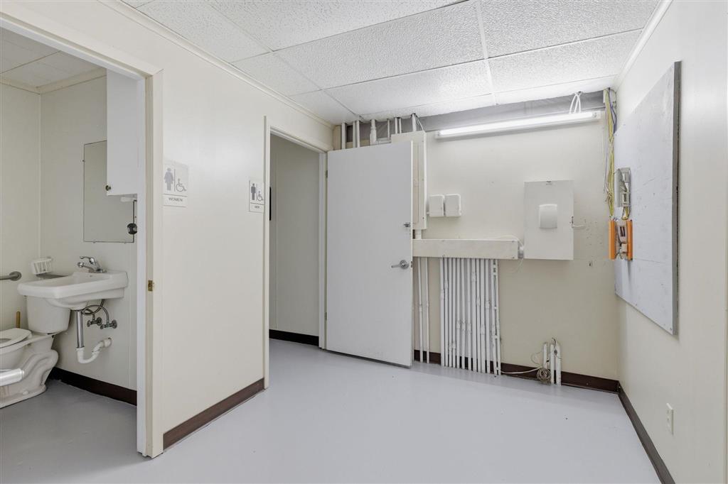 309 N Huntington Street — photo 7