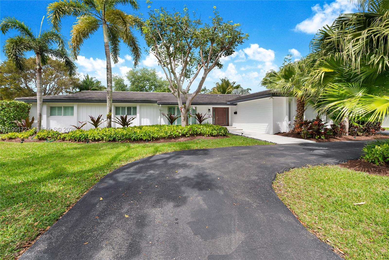 Completely remodeled Pinecrest home with summer kitchen by the pool! Turn Key! You don't need to do anythingto it. Impact windows. Open floor plan, new Air Conditioning. Access the pool from most areas of thehouse. Covered patio by the pool to entertain rain or shine! Gorgeous, updated kitchen with Whirlpool appliancepackage and beautiful stone counters. Artificial Turf putting green for the avid golfer. Near excellent PinecrestSchools, Downtown Dadeland, The Falls Shopping Mall, The Fresh Market, Whole Foods/Target, Dadeland Mall,Macy's, Dadeland Station, Trader Joes/Dadeland Plaza, Highway access, Pinecrest Gardens and Coral Pine Park.